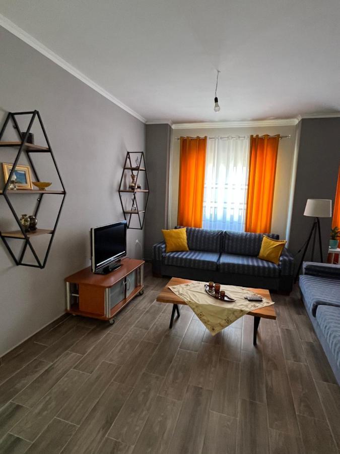 Rent Room Vlora Exterior photo